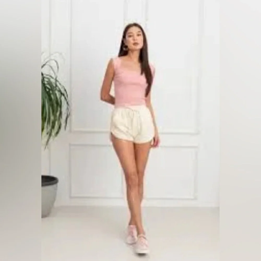 💫 FREE PEOPLE® The Way You Move Shorts Size XS Ivory NWT